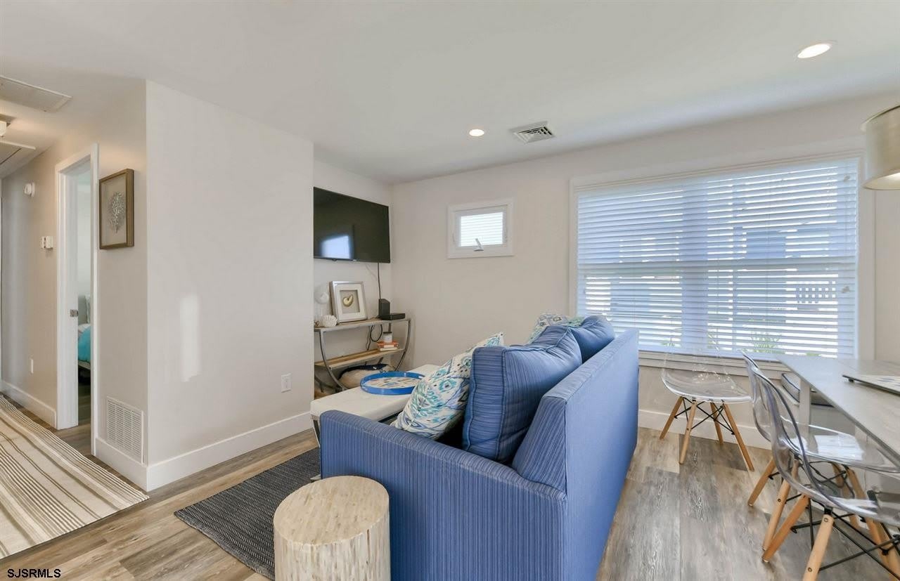 102 N Essex Ave – photo 5