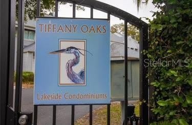 9726 TIFFANY OAKS Lane – photo 1