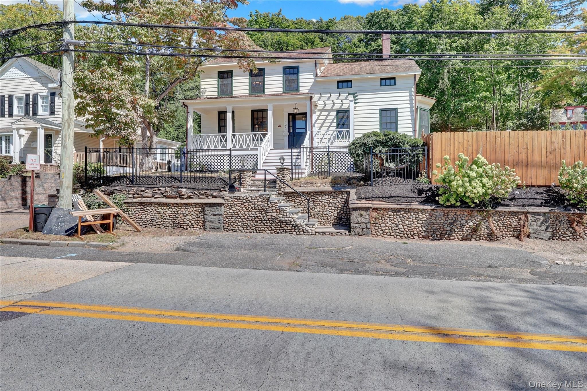 324 Woodbine Avenue – photo 5