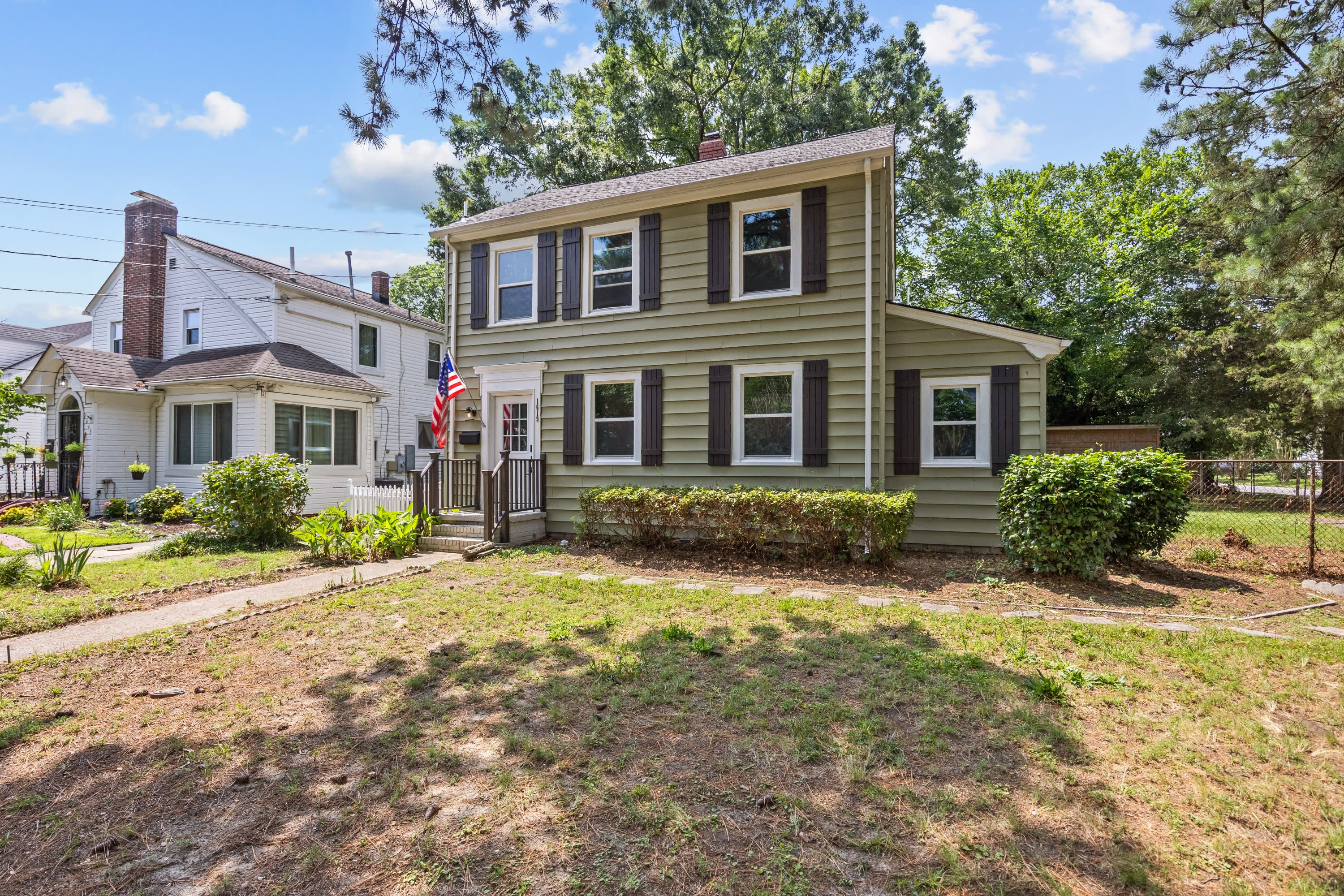 1619 Bain Street – photo 3