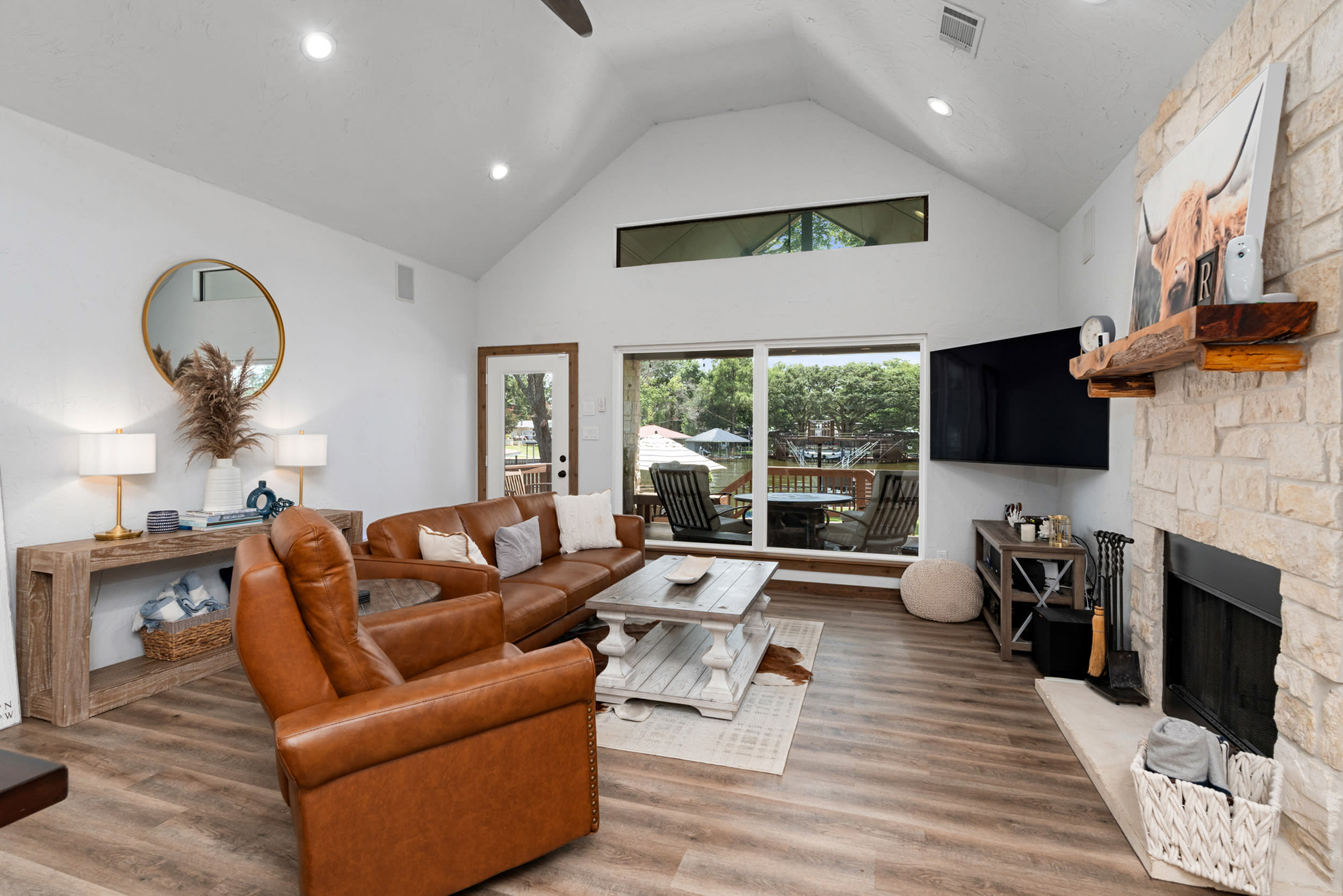 120 Excalibur Cir – photo 2