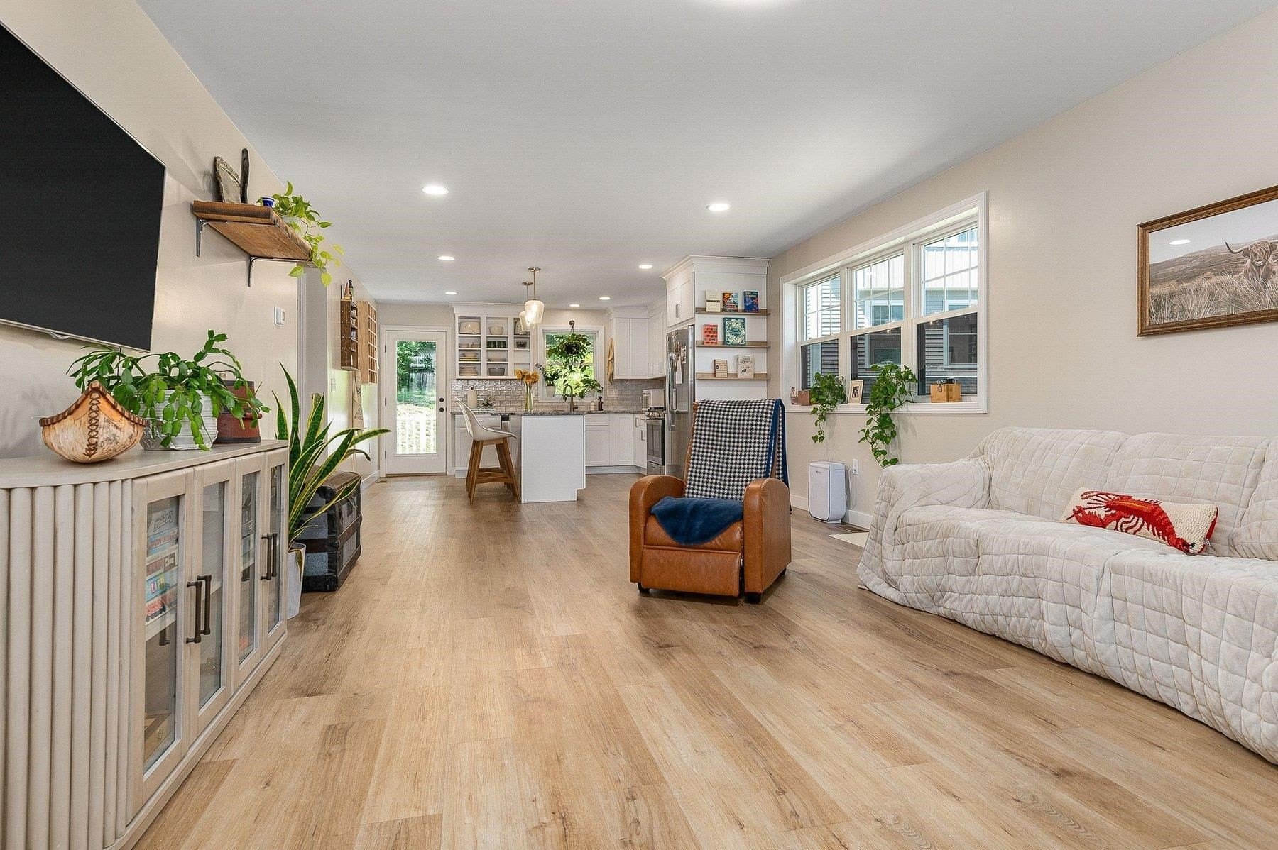 30 Copley Drive – photo 5