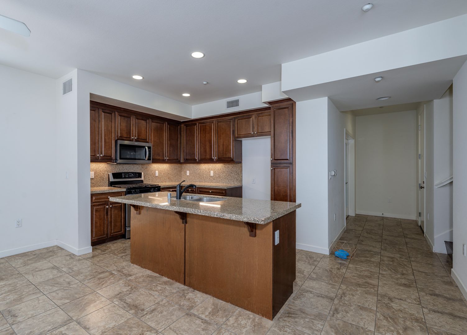 Luxury Condo With Double Primary Suites – photo 4