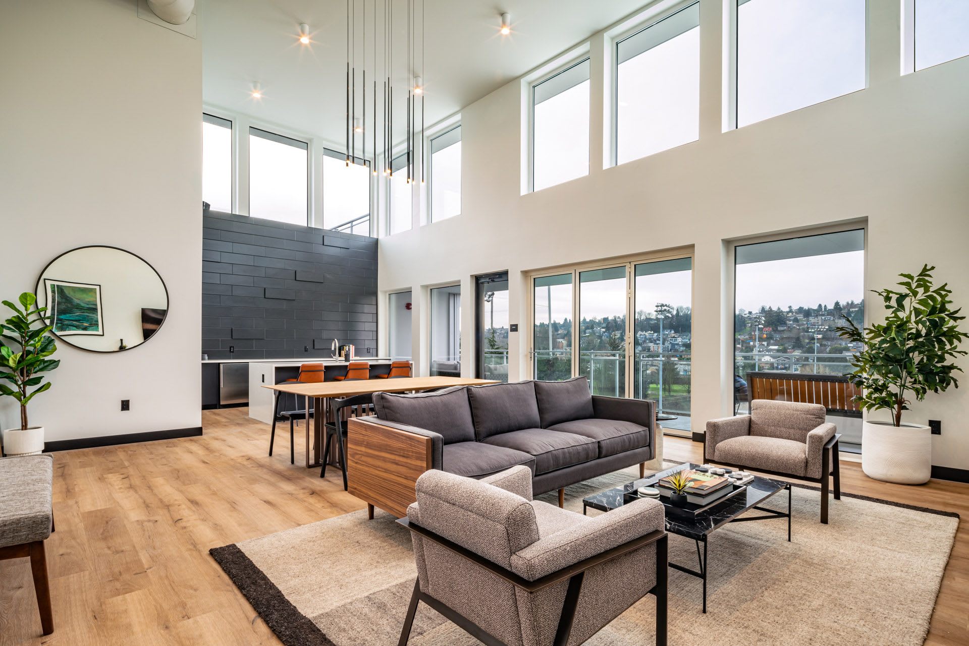 Ivy at Interbay – photo 1