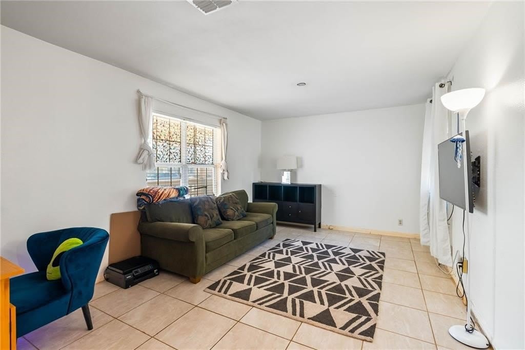626 Caddo Street – photo 5