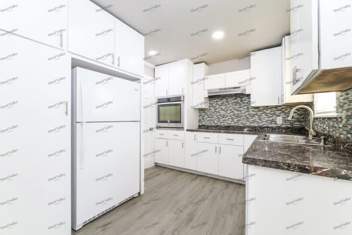 806 South Meadow Lane – photo 5
