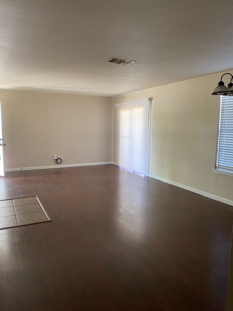 4250 Calallen Drive 1 – photo 1