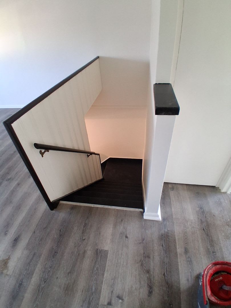Updated 3 Bedroom Available Now! – photo 4
