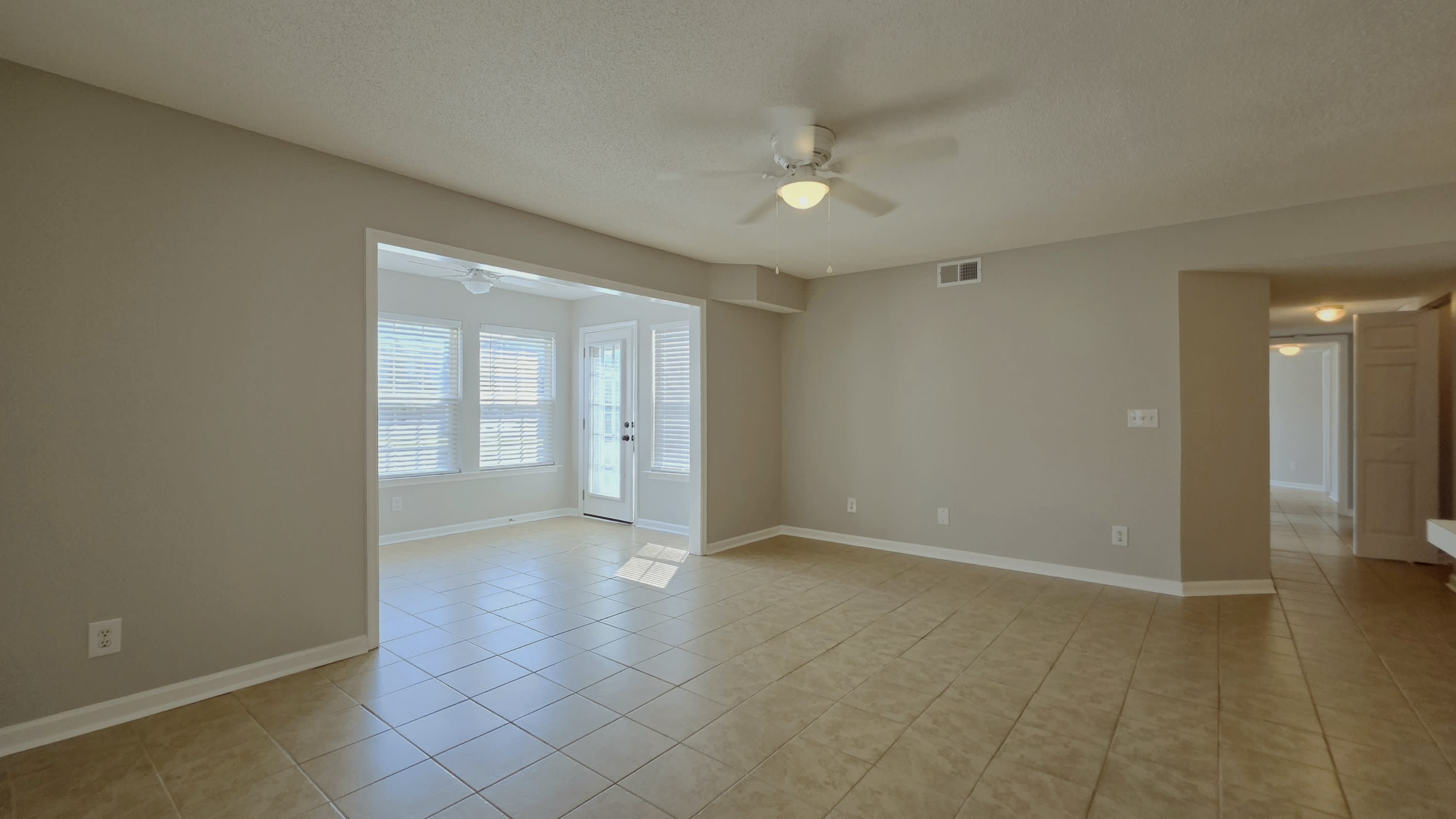 8642 South Bridge Driveunit A – photo 3