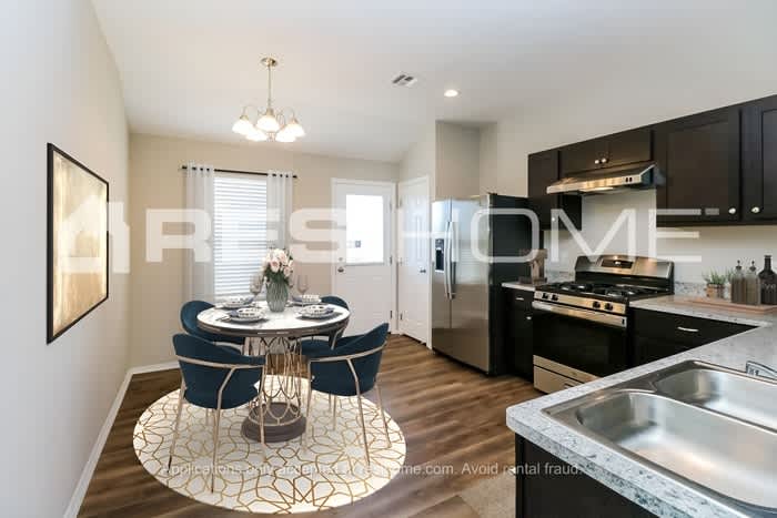 916 Klare Lane – photo 3