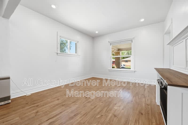 3774 Yates St – photo 3