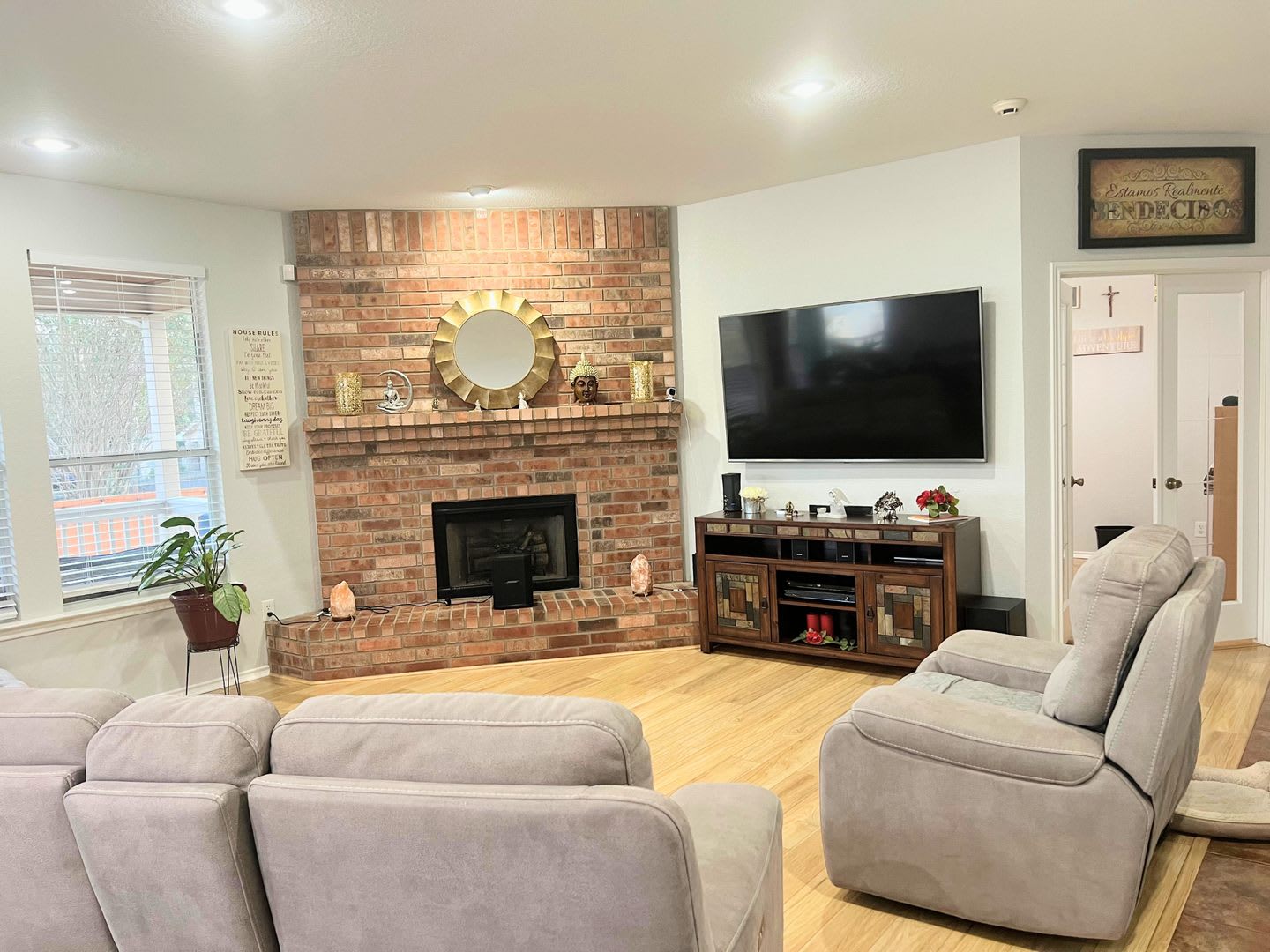 Move-In Special. ½ off the first full month's rent with a 12-month lease – photo 5
