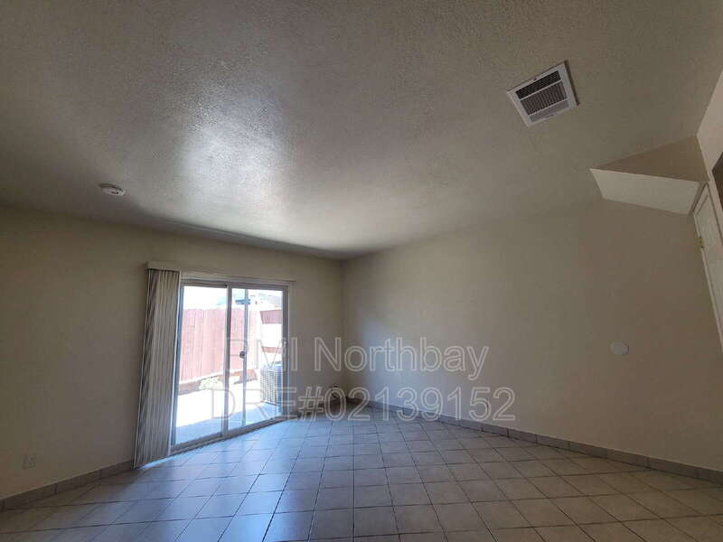 1206 Dana Dr – photo 3