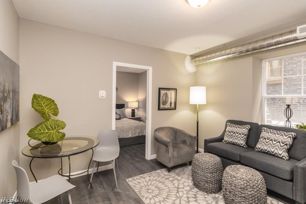 14814 Clifton Boulevard – photo 5