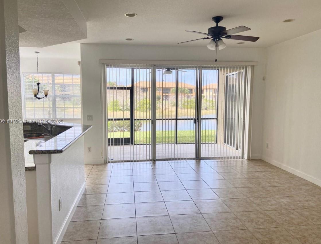8231 Northwest 127th Lane – photo 3
