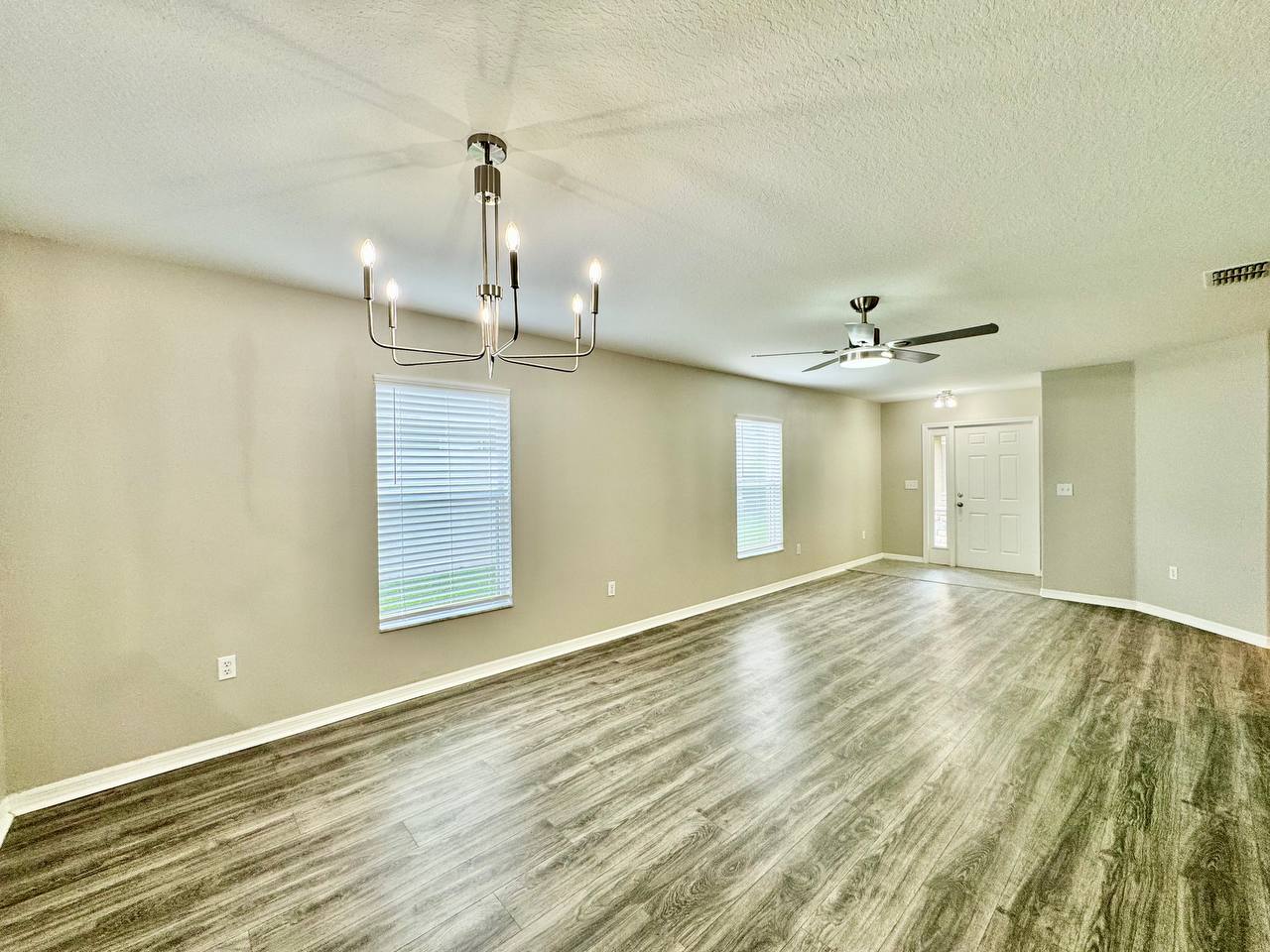 12534 Chenwood Ave – photo 5