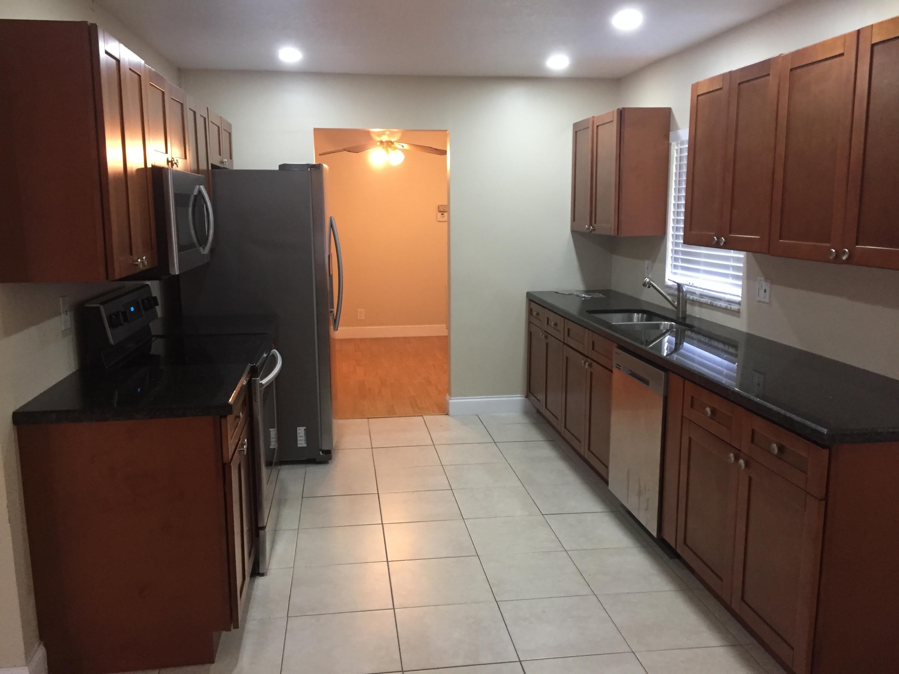 22447 Sw 56Th Avenue – photo 4