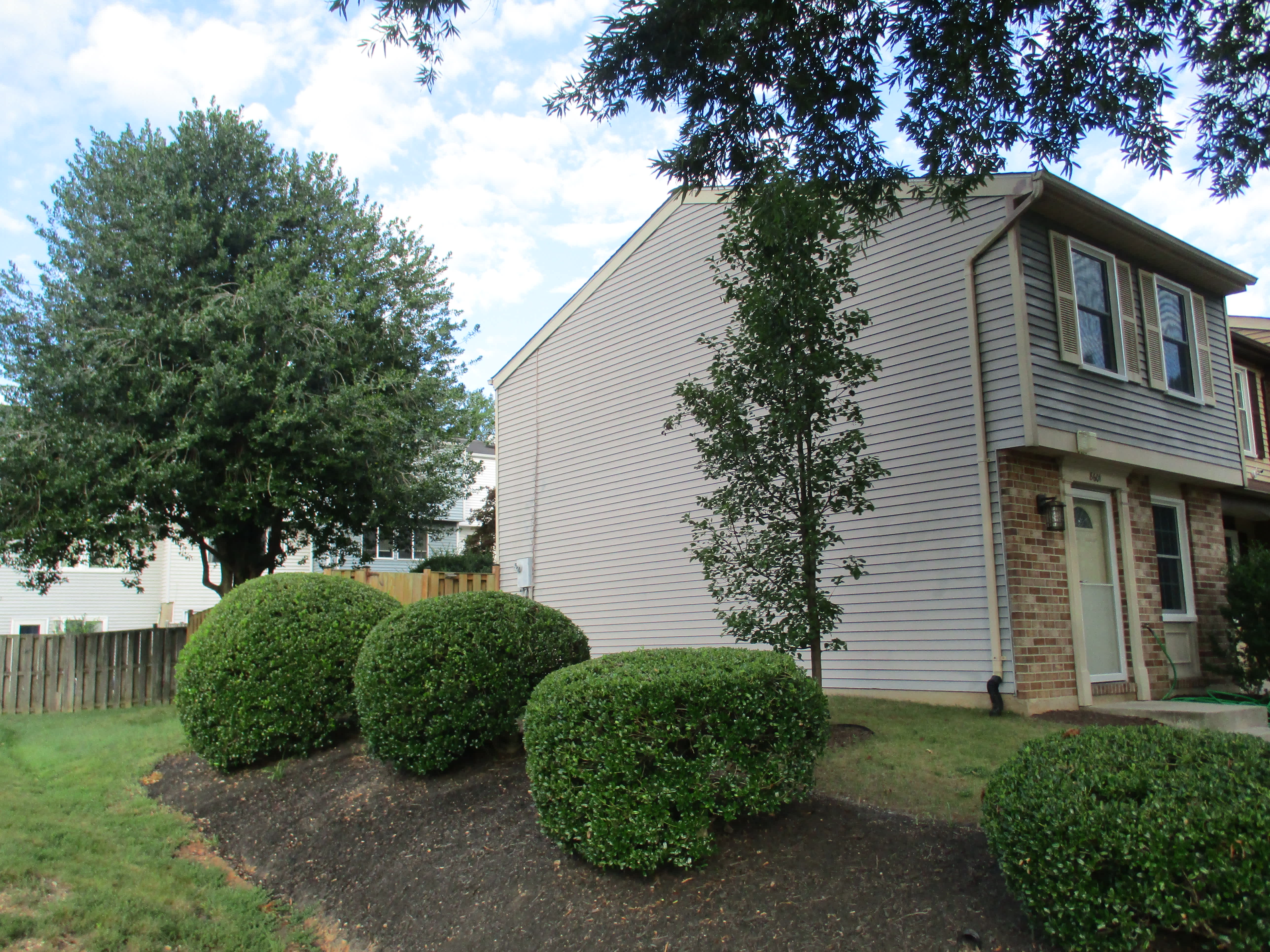 8601 Kenosha Ct – photo 3
