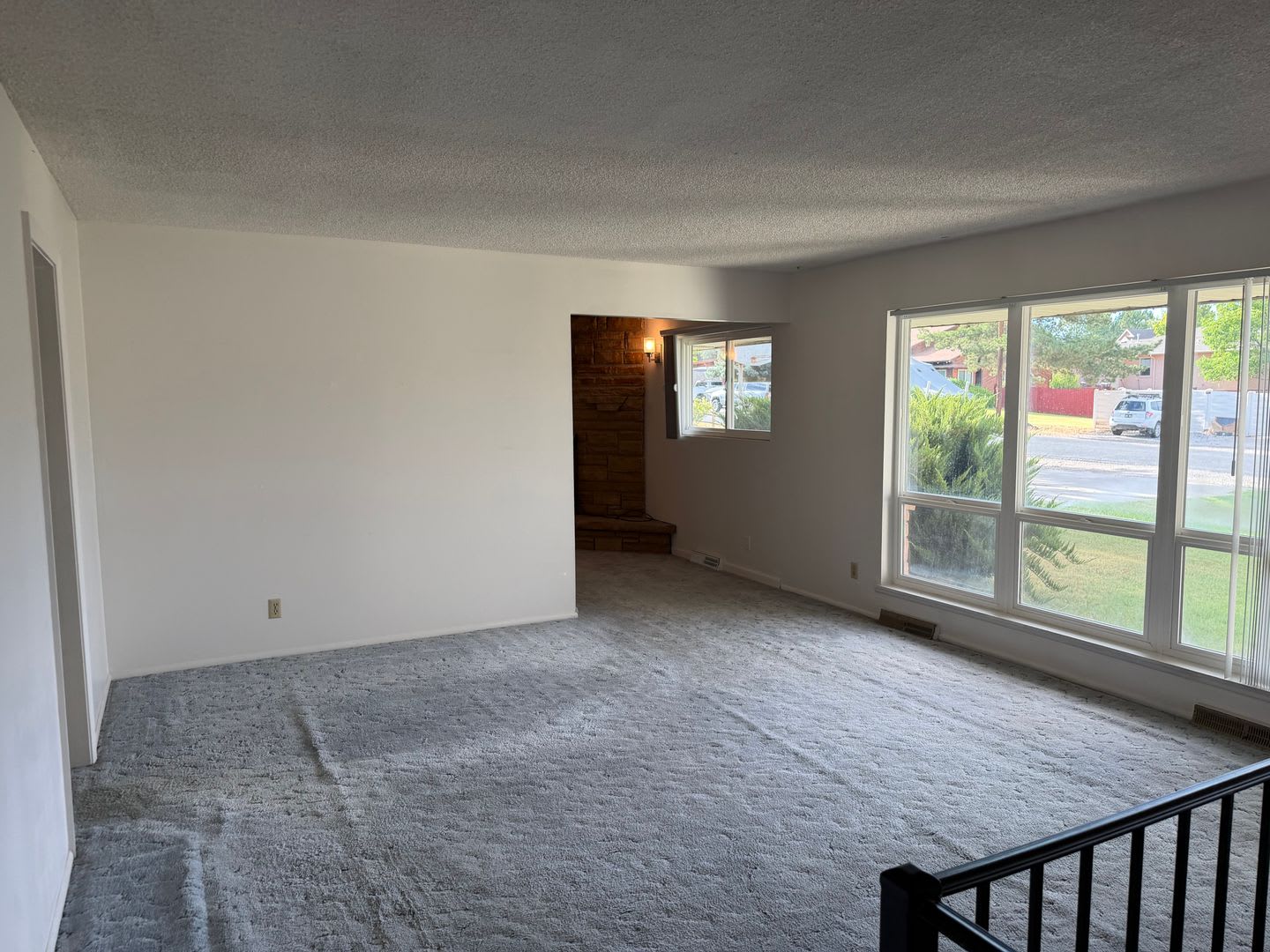 Large Home W/TONS OF STORAGE SPACE on NorthSide Grand Junction!!!! – photo 5
