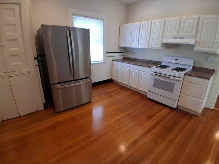 354 Harvard Street – photo 2