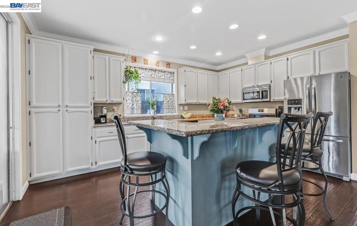 828 Hollowbrook Drive – photo 5