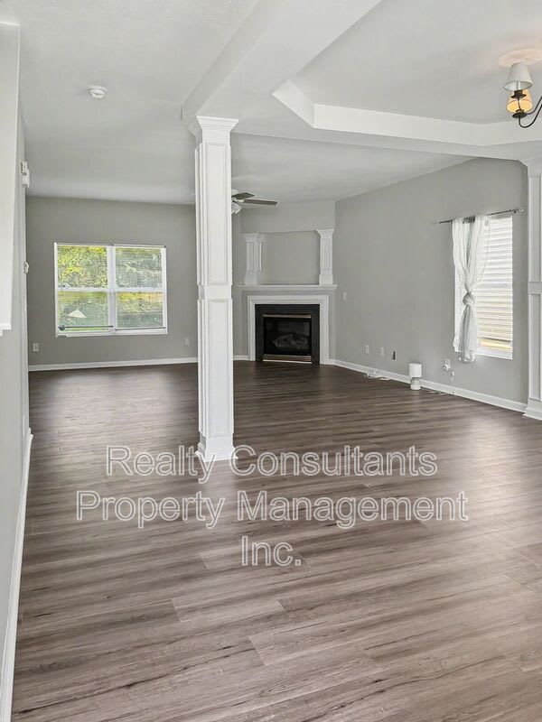 2717 Forest Grove Ct – photo 4