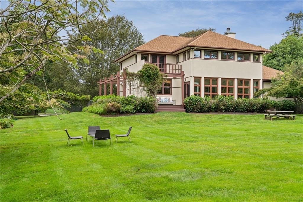175 Ruggles Avenue – photo 1