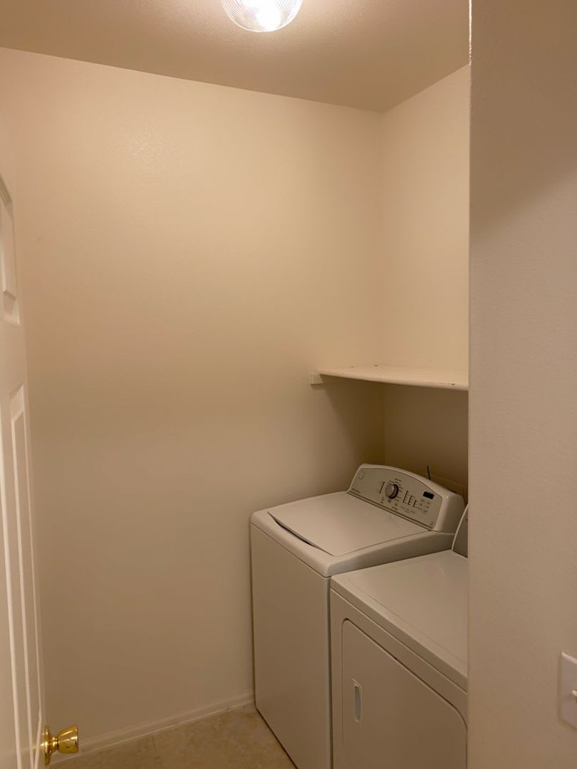 West side condo with mountain views – photo 5