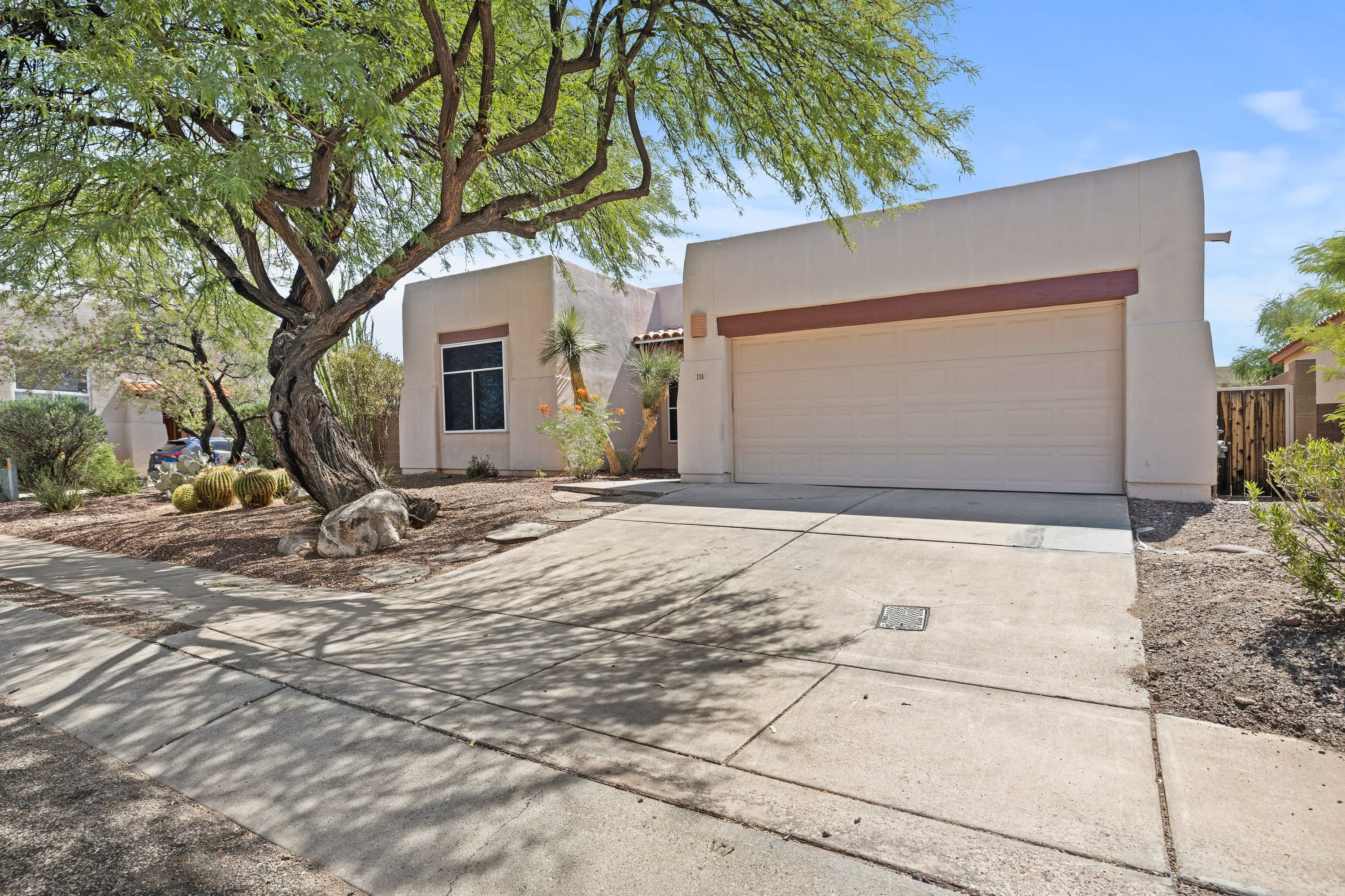 730 N. Northern Vista Place – photo 2