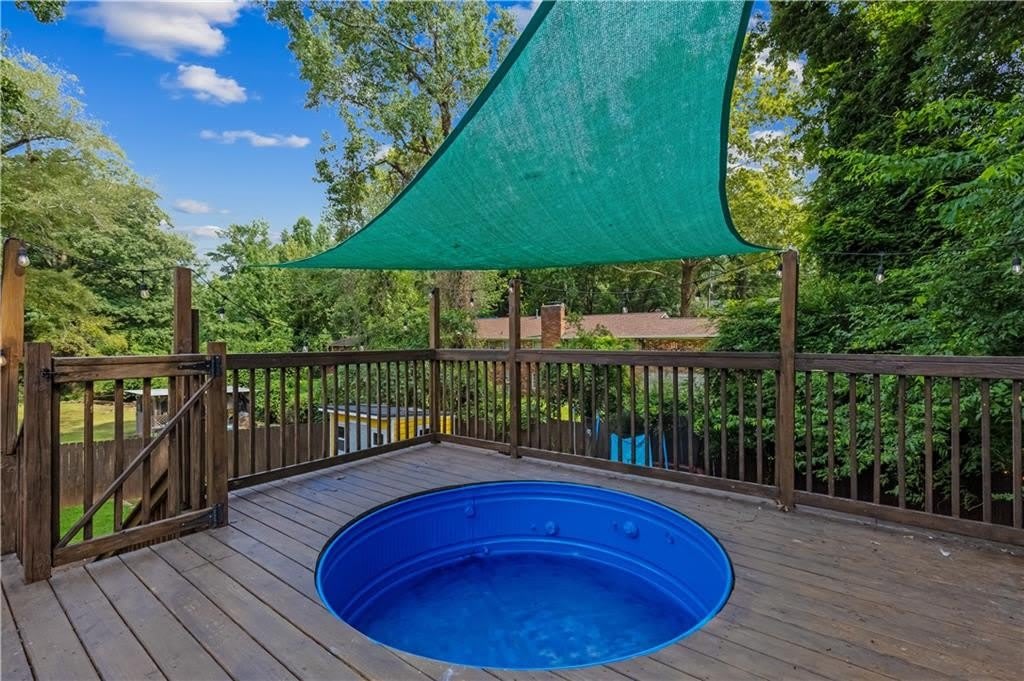 844 Deckner Avenue SW – photo 3