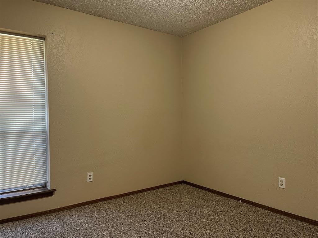 10329 Exter Avenue – photo 4