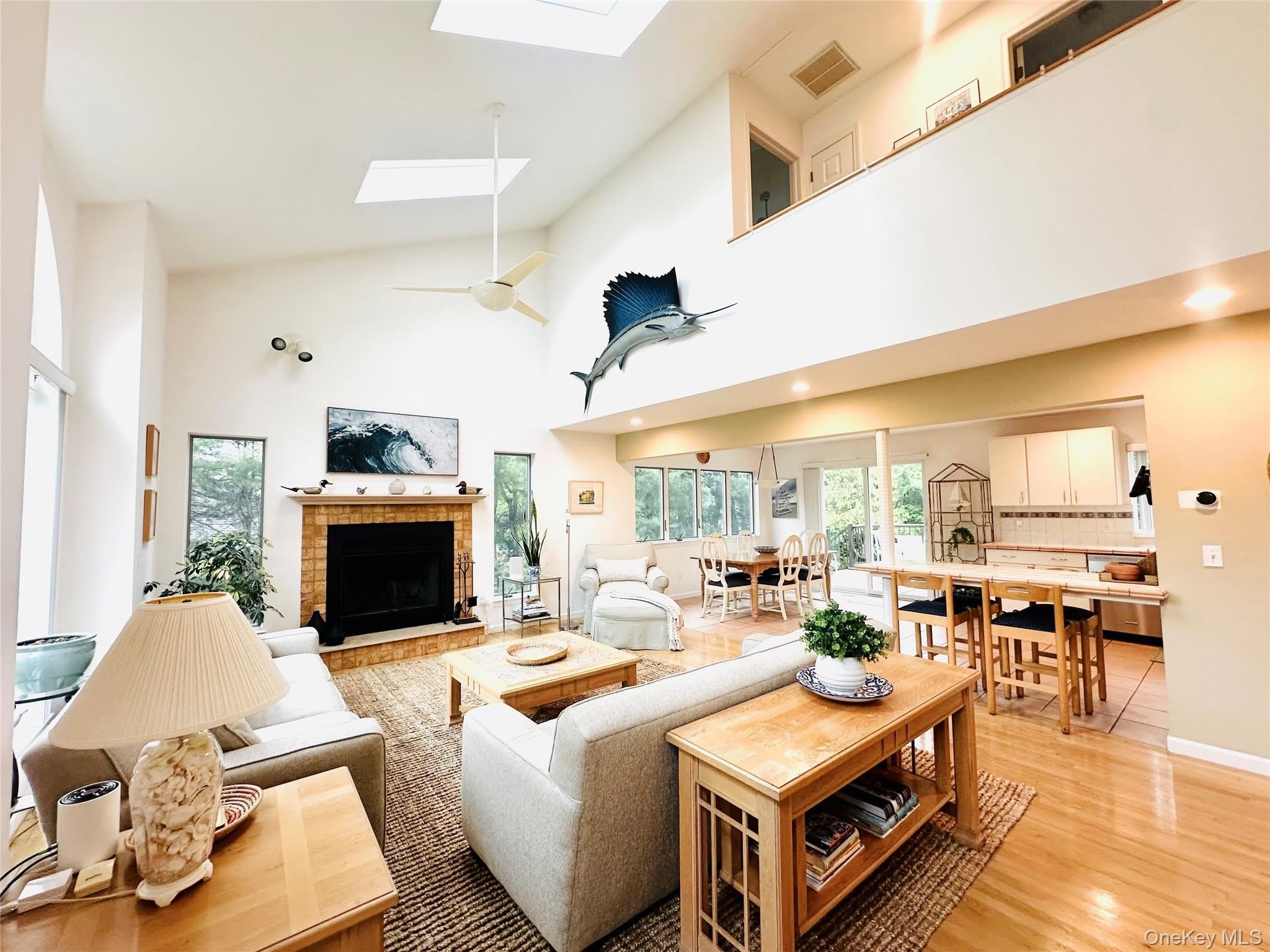 40 Hilltop Road – photo 2
