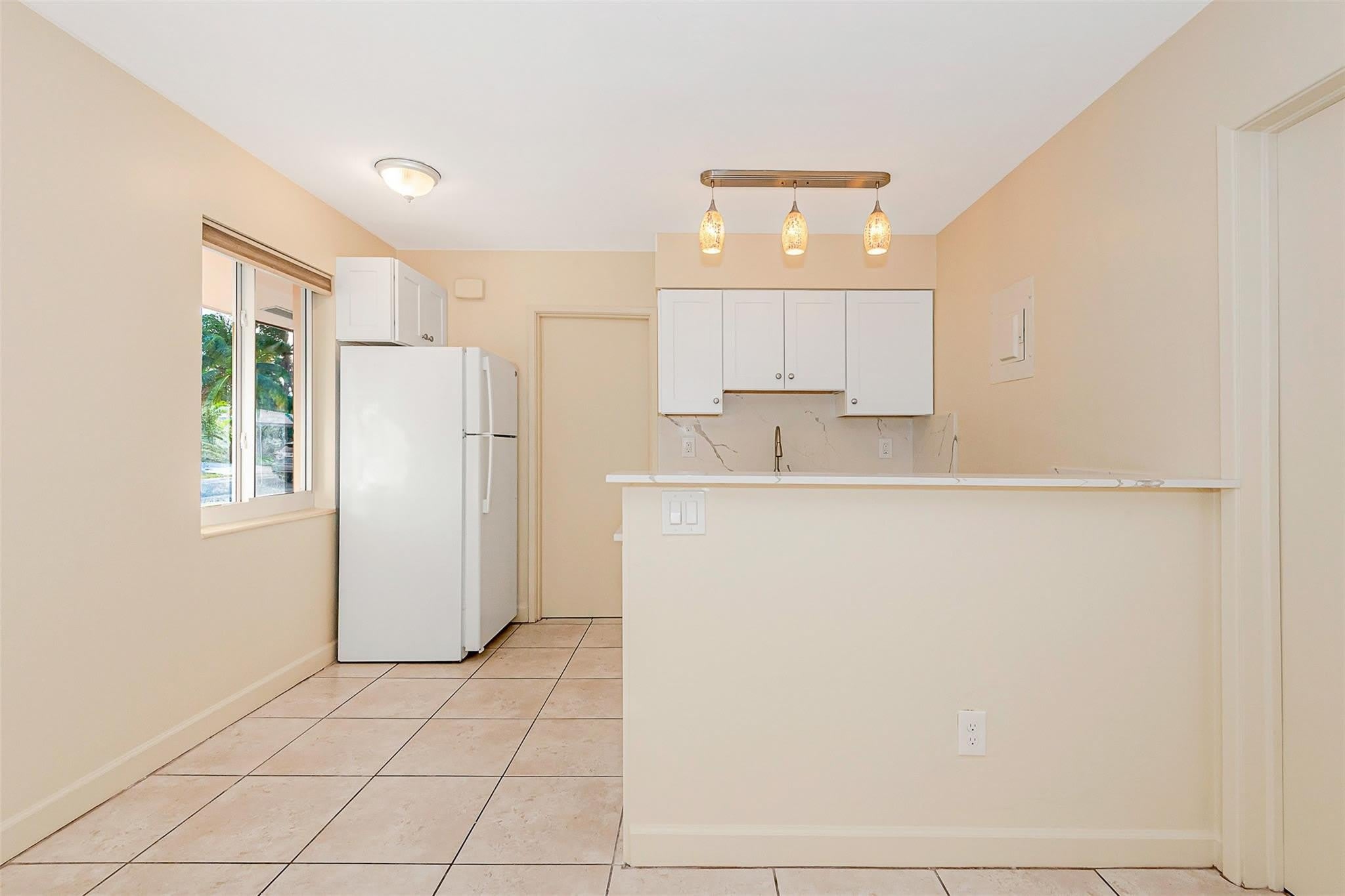 2581 NE 11th Court – photo 4