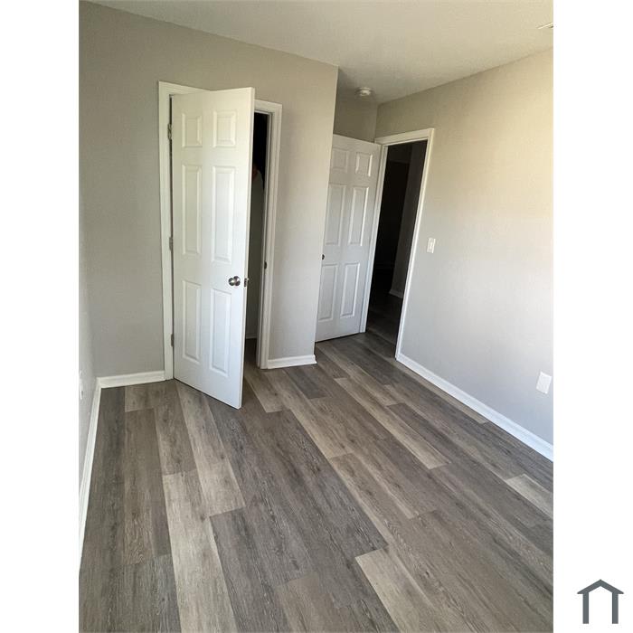 806 12th Street East – photo 2