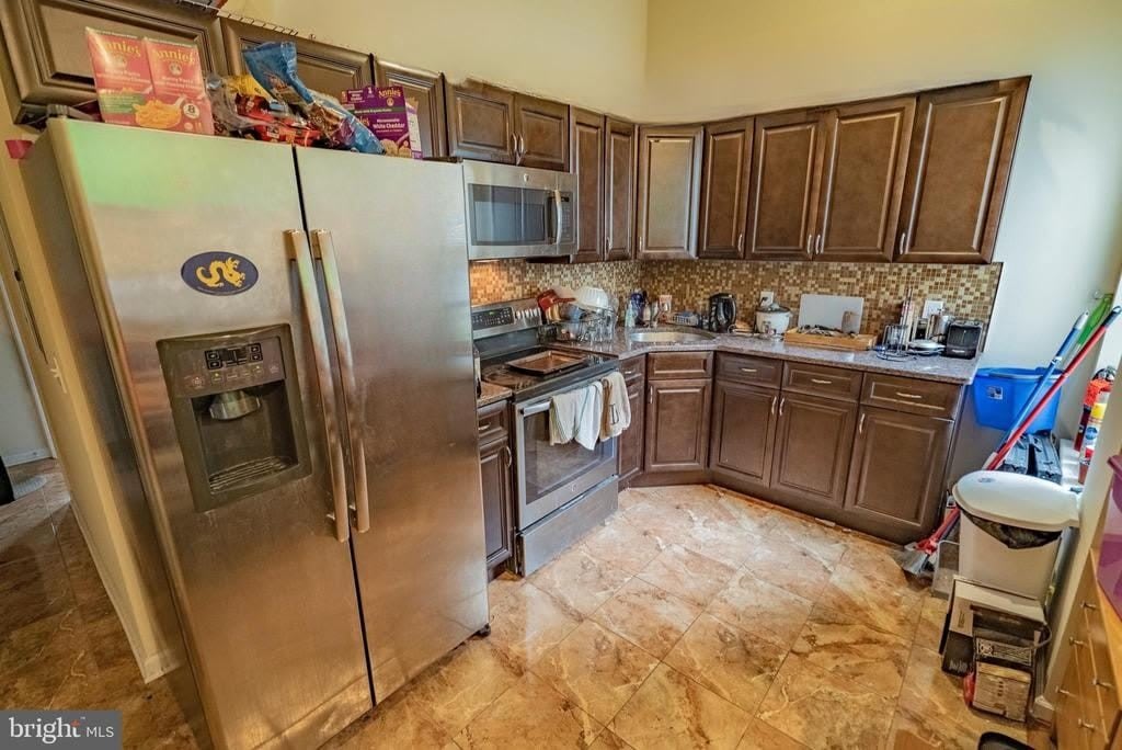 3707 Powelton Avenue – photo 1
