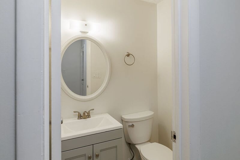 134 Fernbanks Court – photo 5