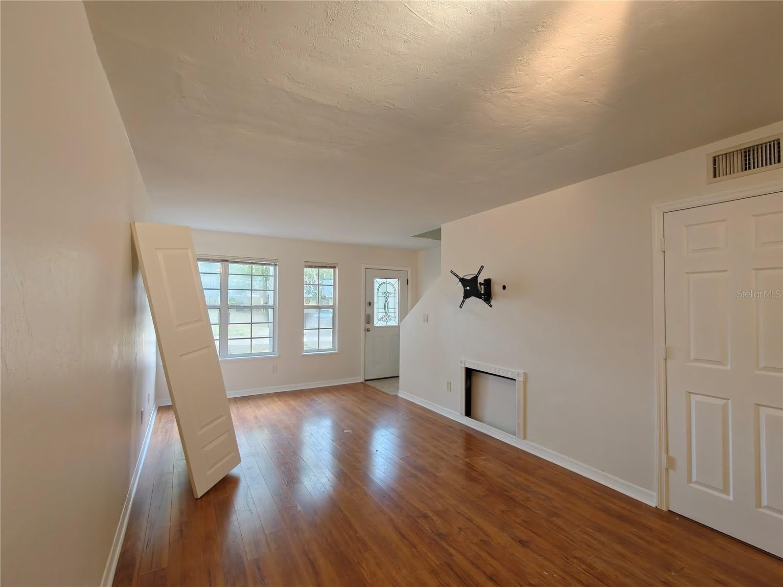 620 Sw 10Th Lane – photo 2
