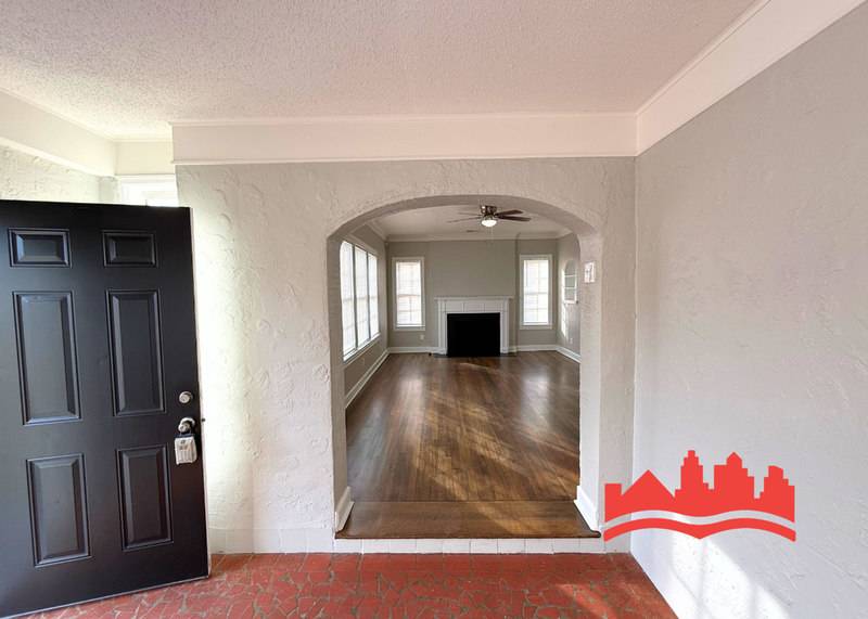 2244 Cypress Cir – photo 5