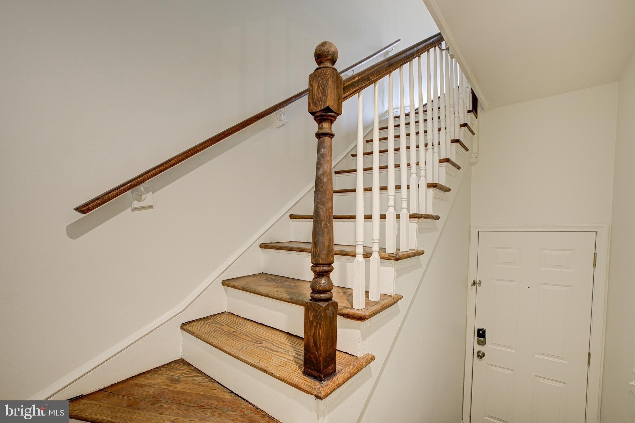 2209 WASHINGTON Circle NW – photo 3
