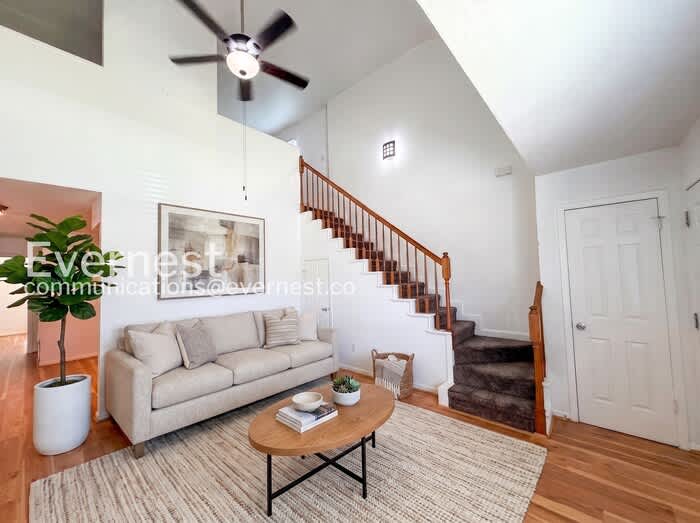 707 Valley View Drive – photo 3