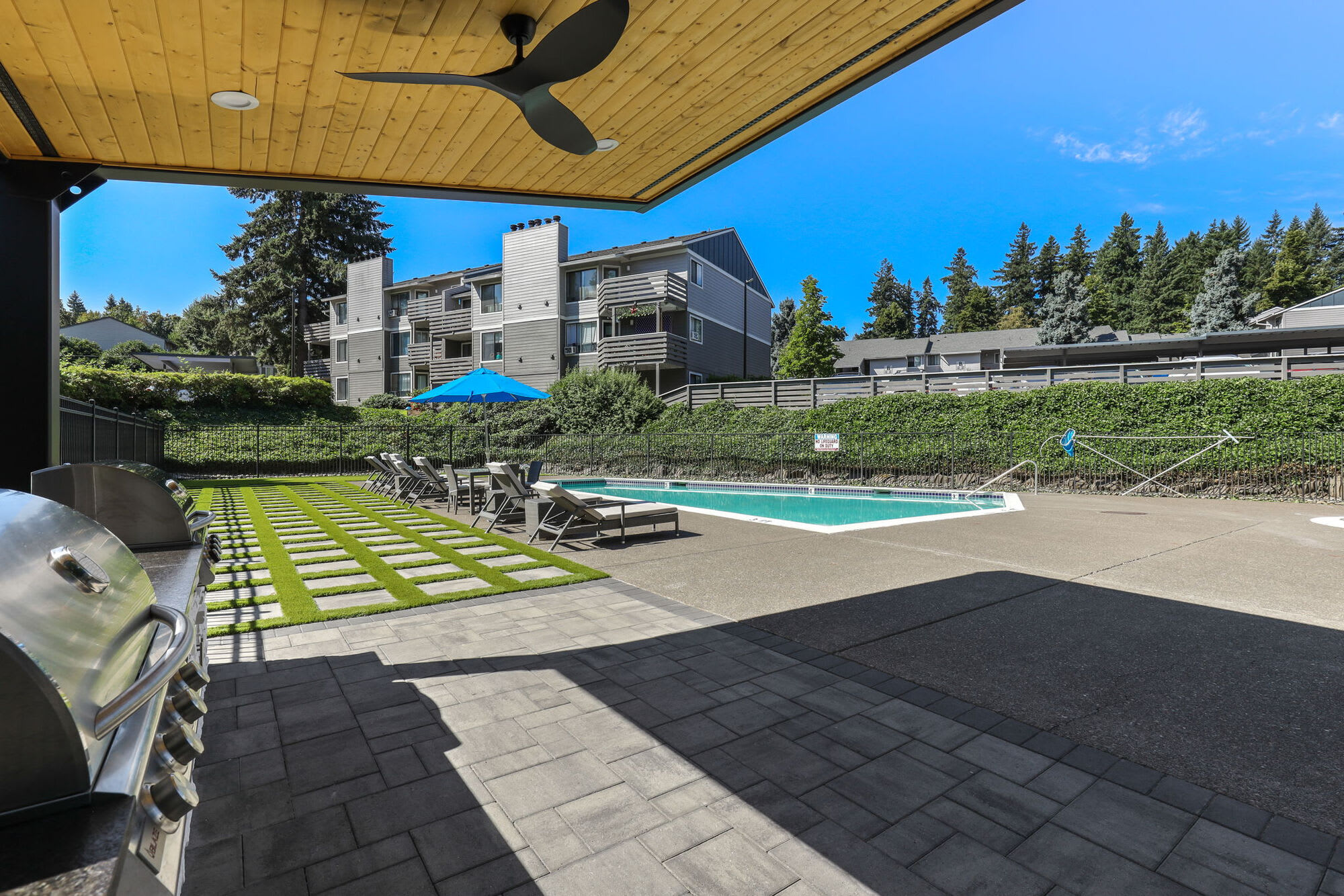 Veri on Cascade Barclay – photo 5