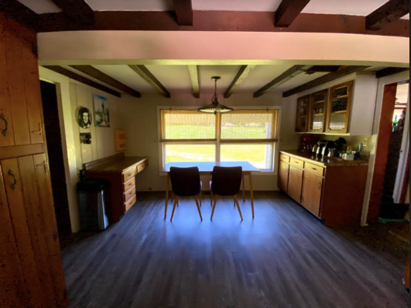 "The CABIN," 3 bed, 1 bath home with huge yard! – photo 5