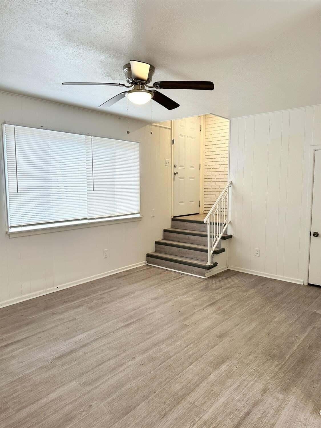 1303 65th Street – photo 3
