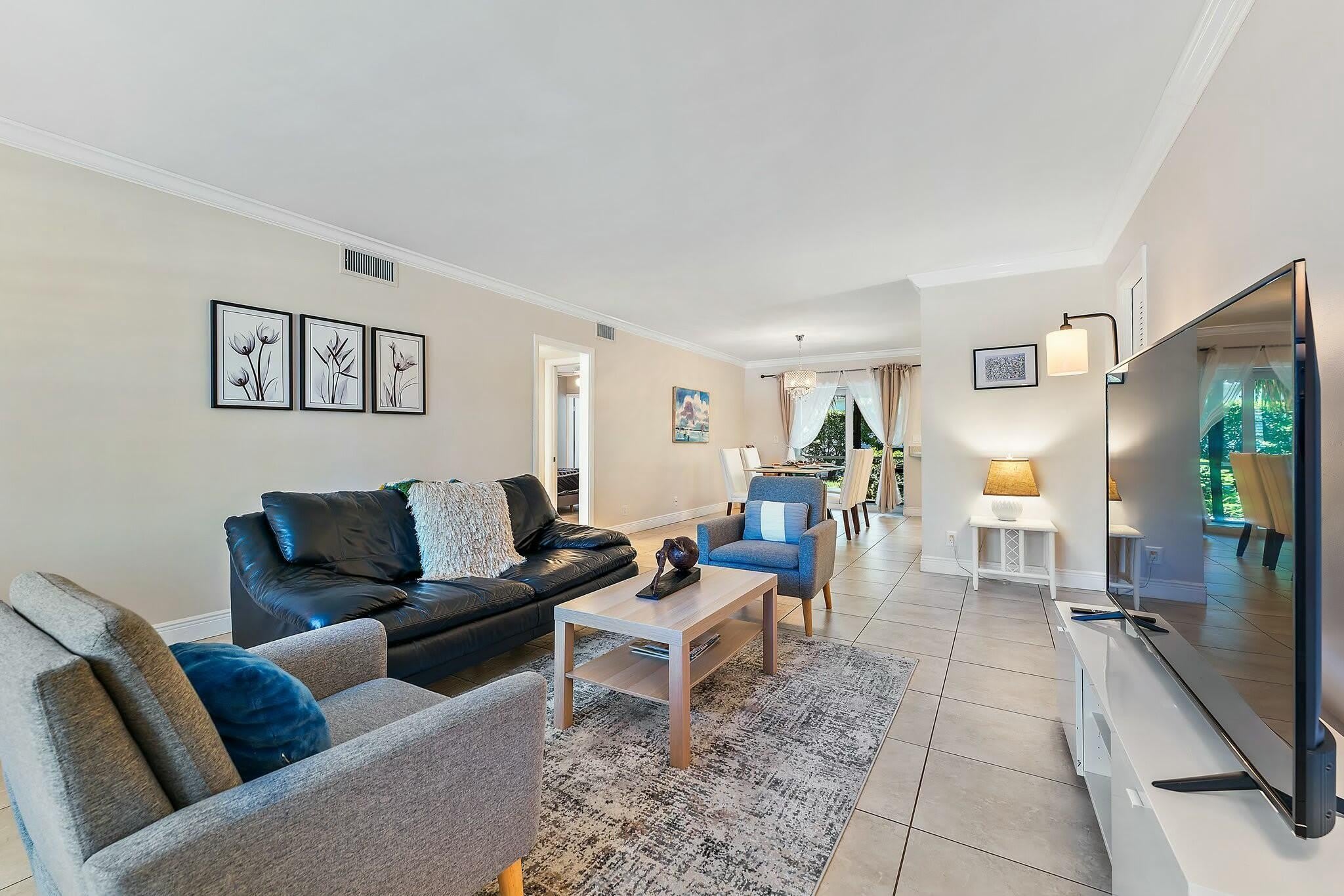 3036 Park Avenue – photo 1