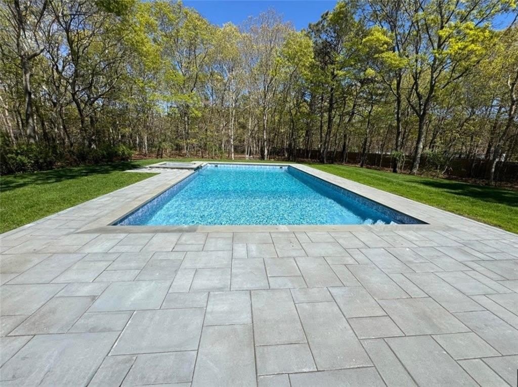 4 Bennentt Drive – photo 5