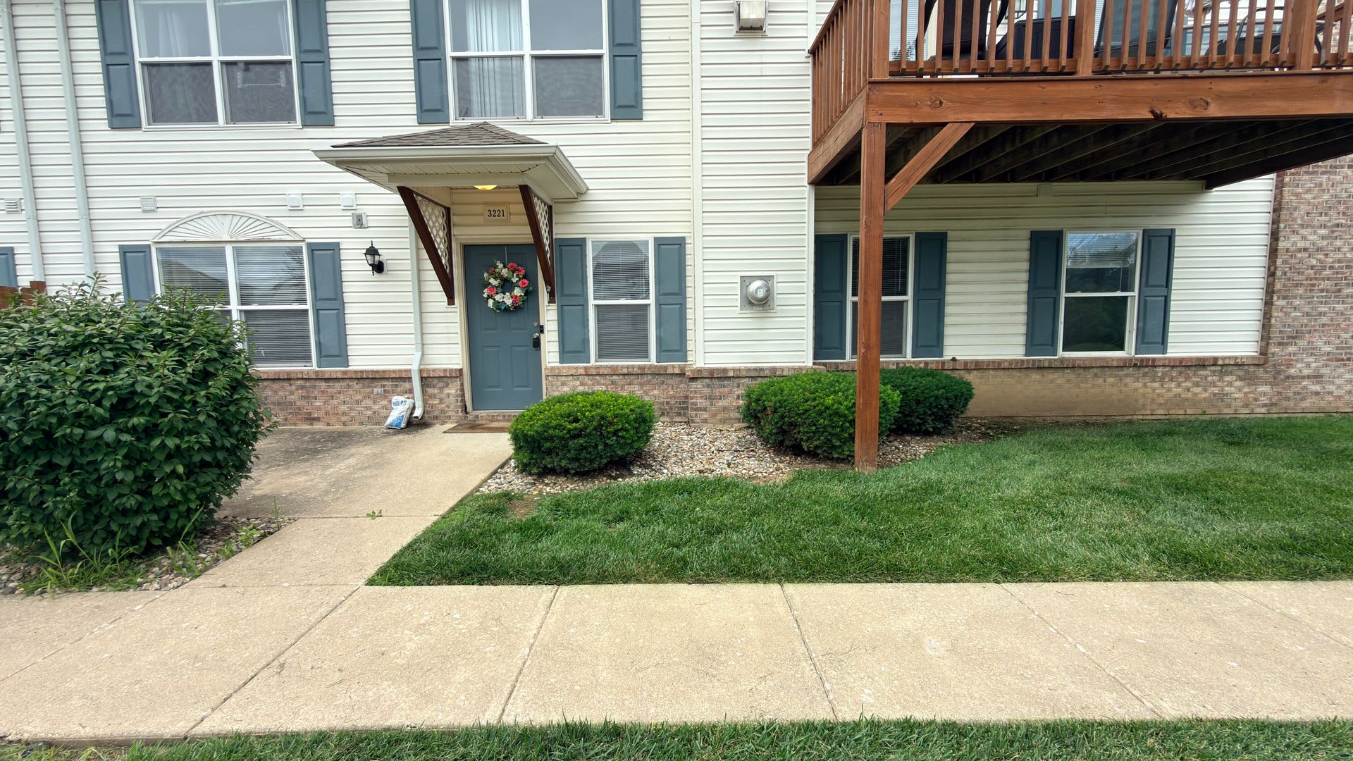 Ground-Level 3BR Condo Minutes from Purdue with Attached 2-Car Garage – photo 2
