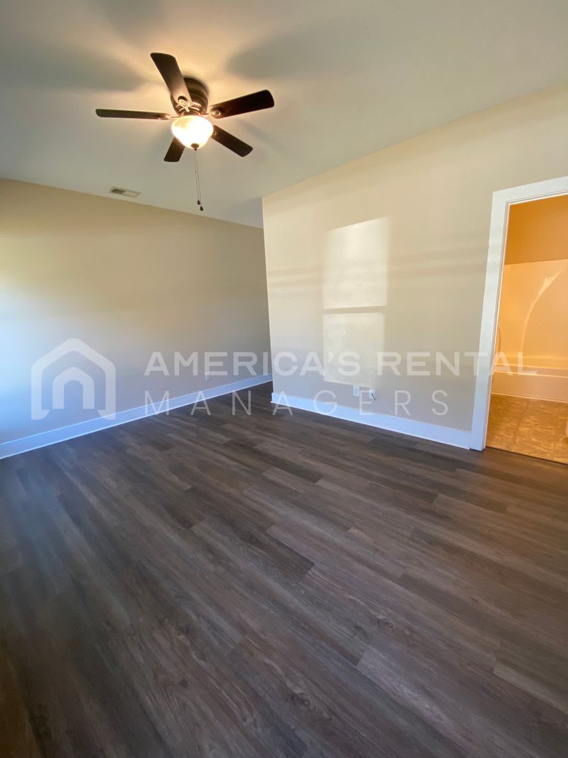 Move In Special Home For Rent In Odenville Sign A Lease By 8 31 To Receive Up To One Month Free – photo 4