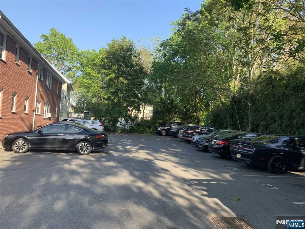 171-183 Fort Lee Road – photo 4