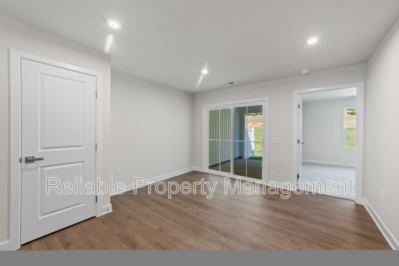 1309 Rollman Farm – photo 5