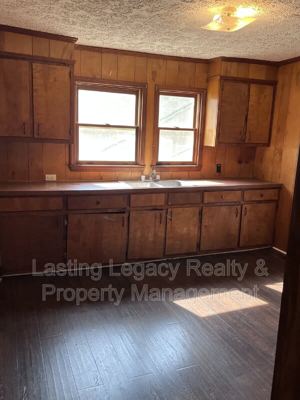 438 Crews Street – photo 2